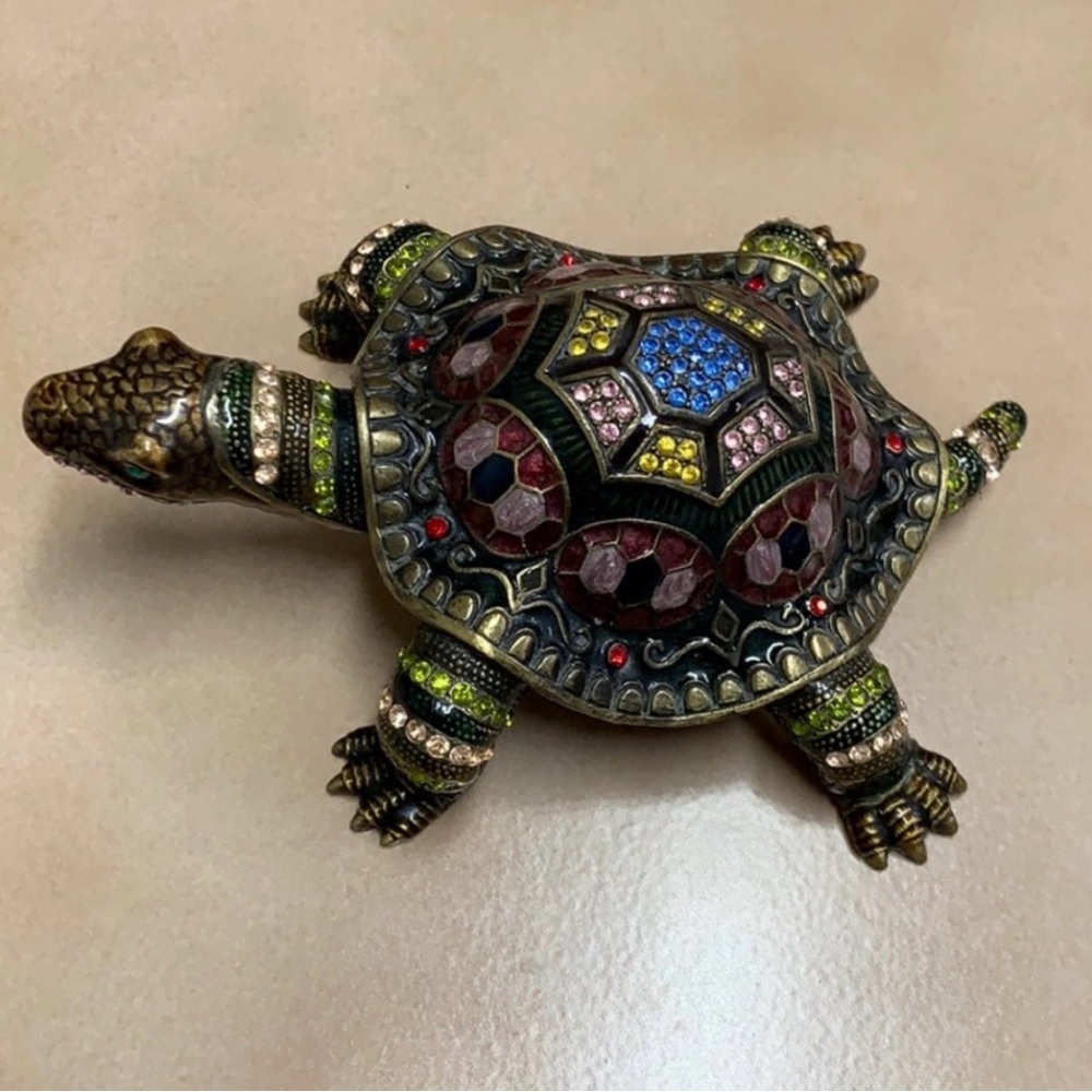 Rucinni Oversized Turtle Jeweled Trinket Box ~ SWAROVSKI Crystals ~ Hinged